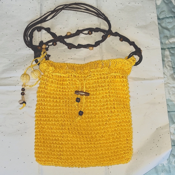 Sun n Sand Handbag Crossbody Yellow-Gold Straw/Crochet Pattern Style - Picture 8 of 11